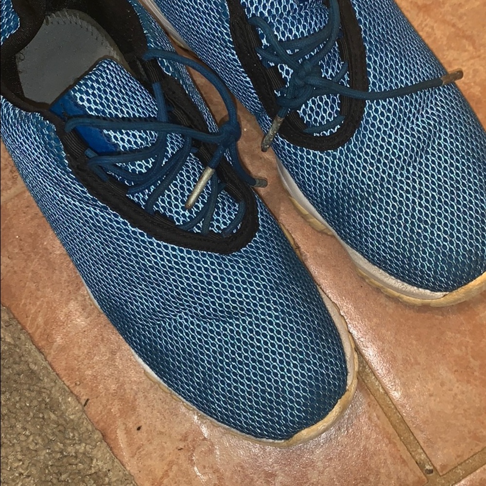 Reflective Jordan futures